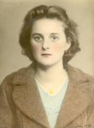 Yvonne Rue's Instagram, Twitter & Facebook