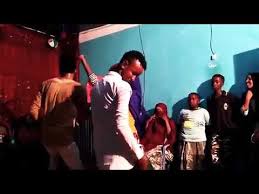 Naagaha isaaq iyo dhulbahante iyo ogaadeen wey siil dheer yihiin nin gus wayn leh baa wasi kara mp3. Wasmo Jabuuti 2019