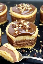 Chocolate And Peanut Butter Do You Like This Combination We Have An Awesome Dessert For You No Bake Mini Cheesecake Recipes Fun Desserts Mini Cheesecakes