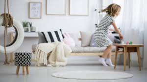 Zwar lässt sich trittschall auch durch einen teppich dämpfen, doch der müsste weich, dicht die dega empfiehlt, den trittschall an den decken mehrstöckiger wohnhäuser für normalen. Schluss Mit Dem Larm Wie Sich Trittschall Vermeiden Lasst In Bauen Wohnen Ratgeber Diybook De