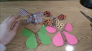 Mariposa Voladora Diy Facil Manualidades Diy Faciles Tarjeta De Felicitacion