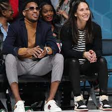 Jun 11, 2021 · chinese bloggers said tesla threatened to hit them with a defamation lawsuit after they posted negative comments online about the electric carmaker, financial times reported. Sneakers Air Jordan 1 Retro Hi Nrg Un Union Worn By Sue Bird On The Instagram Account Leaguefits Spotern