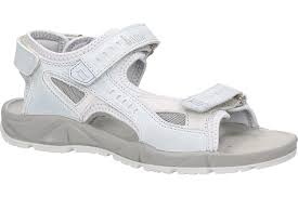 Die sandale ist 1 x getragen worden, daher neuwertig größe: Bama Sandalen 016b3d