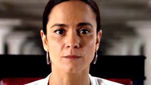 Jesus identifies the queen of the south as a queen who visited king solomon to benefit from his wisdom. The Ending Of Queen Of The South Season 4 Explained