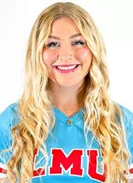 Gabby Villa's Instagram, Twitter & Facebook