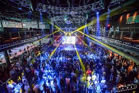 Brooklyn bowl las vegas is located in las vegas, united states, specifically in the linq, suite 22. Photos Dj Shadow And Cut Chemist At Brooklyn Bowl Las Vegas 9 29 14