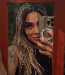 Lili Perez (@liliperezz) · Instagram photos and Reels