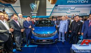 Iriz dan persona mc2 kekal dengan transmisi cvt; Tun Mahathir Unveils 2019 Proton Iriz And Persona Facelifts For Public Debut Over 8 000 Bookings So Far Car In My Life