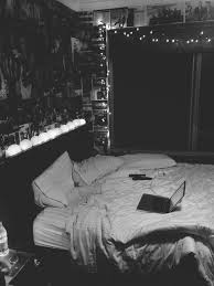 Pin by becca siok on college aesthetic bedroom tumblr rooms bedroom. Pinmedownandtakemybreathaway Dream Rooms Dream Bedroom Grunge Bedroom