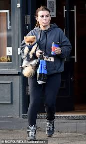 Coleen rooney is due to give birth to her second child next month and has revealed she is struggling with her lack of choice from her maternity. Coleen Rooney Opts For A Relaxed Look In A Black Hoodie And Leggings While Shopping