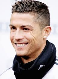 Bild zu schweigsam cristiano ronaldos frisur. 80 Amazing Cristiano Ronaldo Haircut Styles 2020 Ideas Ronaldo Cristiano Ronaldo Cristiano Ronaldo Frisuren