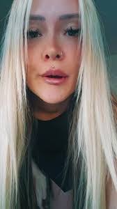 Kelsey Mcclain's Instagram, Twitter & Facebook