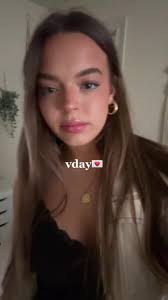 amelia wray (@ameliawrayy)