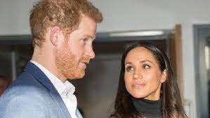 Un père "invisible", un ex mari amer et d'anciennes meilleures amies  "jetées comme de vieilles chaussettes" : voici la liste de personnes que  Meghan Markle préfèrerait oublier