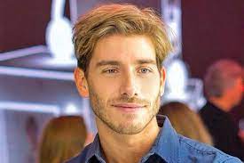 Maybe you would like to learn more about one of these? Victorio D Alessandro Un Galan Que Disfruta De Su Nuevo Rol De Comediante La Nacion