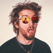 Chris Leno's Instagram, Twitter & Facebook