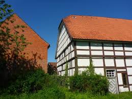 52 häuser zum kauf in rinteln auf immobilo.de ✓ egal ob reihenhaus, einfamilienhaus oder stadtvilla ✓ mit immobilo.de das traumhaus finden und kaufen! Haus Zum Verkauf Lemgoerstrasse 10 31737 Rinteln Schaumburg Kreis Mapio Net