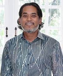 Politician khairy jamaluddin and entrepreneur nori abdullah 's flight back from a recent family holiday in japan saw them stuck in a plane on the tarmac, for. Khairy Jamaluddin Wikipedia