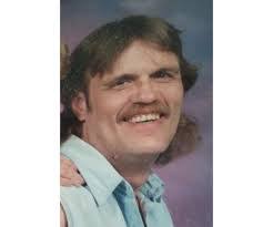 Dee Logan's Instagram, Twitter & Facebook