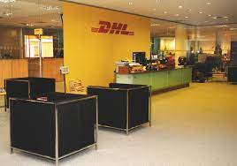 Dhl Office Design Http Www Cubarhitect Ro Dhl Romania Proiect Amenajare Birouri Cube Architecture Architecture Office Office Design