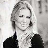 Tracy Vadnais's Instagram, Twitter & Facebook