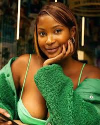 NILISEMA TUH ,,,,,STILL GIRL IN AHERO ili HOMn aa