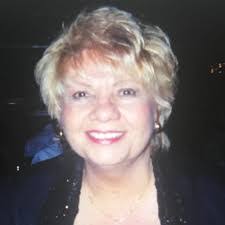 Karen Goad's Instagram, Twitter & Facebook