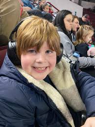 2008 Ford Ford It runs like a Dream! It can't just pull your wife's  knickers off, it will tear them off. Cheap buy and a lot of potential. Pm  me 👍