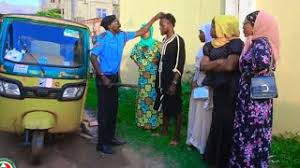 Fauziya iskanci / labaran batsa da hotuna : Safarau Ta Tonawa Wani Ustaz Asiri Ya Sha Harka Bata Yi Kudi Ba