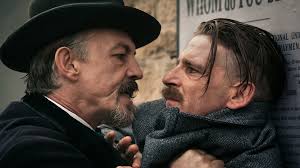 Ira sympathizers tries to get information from thomas about the stolen guns. Peaky Blinders Season 1 Rotten Tomatoes