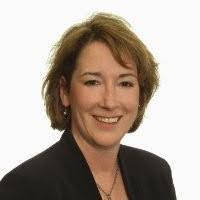 Teresa Looney's Instagram, Twitter & Facebook