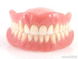 diffe types of denture cleaners