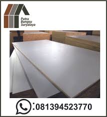 Ukuran triplek diatas telah menjadi standar nasional indonesia untuk 1 lembar triplek yang dijual di pasaran. Jual Triplek Melamin 3 Mm 120 X 240 Cm Di Lapak Danukastore Bukalapak