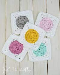 Free crochet pattern for the a whole lotta holes 12″ square by smoothfox crochet and knit. 9 Free Crochet Patterns For Granny Squares Haak Maar Raak