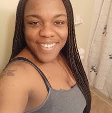 Faith Powell's Instagram, Twitter & Facebook