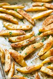 Baked Crispy Potato Wedges Perfectly Tender On The Inside And Just The Right Amount Of Crisp On The Outsid Crispy Potato Wedges Potato Wedges Crispy Potatoes
