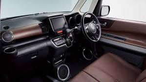 honda rolls out new n box slash kei car in japan kei car honda new sports cars