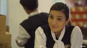 As a result of various crises and conflicts, the relationship between an employer and a driver turns into love. Cinta Koko Coklat Episod 7 Slot Drama