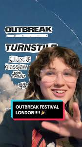 The Loudest Concert Crowd: Basement, Covet, Outbreak 22