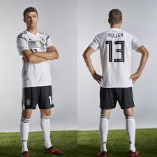 On day three of camp, the returning thomas müller and kevin volland sat down to talk to the press. Bild Thomas Muller Im Dfb Heim Trikot Fur Die Wm 2018 Von Adidas