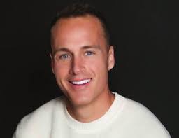 Eric Matz's Instagram, Twitter & Facebook