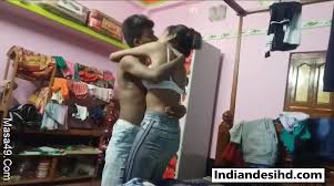 Indian Desi paid Randi - uiPorn.com