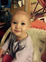 David and Victoria put their family drama aside to celebrate Emma 👏❤️ Read  more: https://trib.al/VPKjDw1