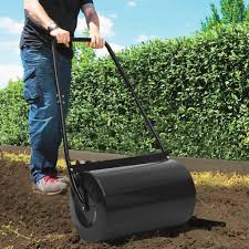 Véritable tapis de verdure, la pelouse n'a pas d'égal pour mettre en valeur le jardin ou les abords de la maison. Rouleau De Gazon Au Meilleur Prix Leroy Merlin
