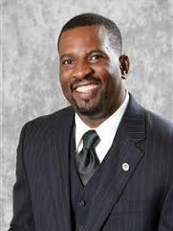 Ernest Rose's Instagram, Twitter & Facebook