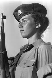 Visual Representations of IDF Women Soldiers and “Civil-Militarism” in  Israel