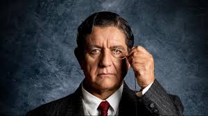 Crítica de la obra de teatro 'Don Ramón María del Valle-Inclán': Casablanc  maravilla en el Español