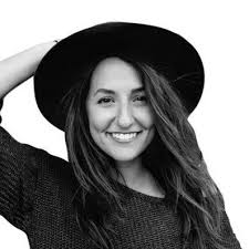 Marlee Newman's Instagram, Twitter & Facebook