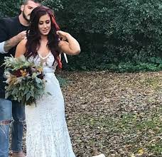 Chelsea Tm2 This Must Be Her And Cole S 2nd Wedding Chelsea Houska Wedding Dress Chelsea Deboer Wedding Bridal Party Makeup