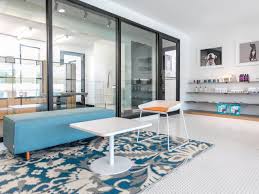 Laguna pet spa dirba šiose srityse: Dog Spa Bath Grooming Services Barkin Creek Dog Kitchen Bath Austin Tx